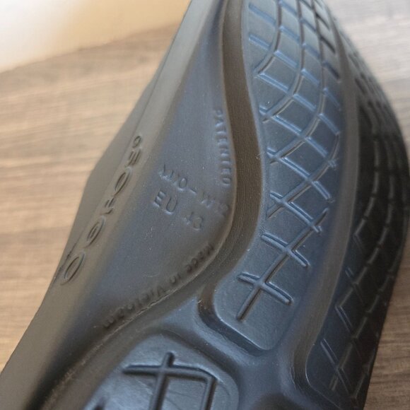 OOFOS Ooahh Recovery Slide Sandal Black Unisex Size Men's 10 Women's 12 Comfort - Picture 9 of 10